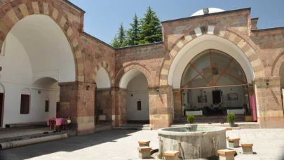 Çelebi Mehmet Medresesi’nin Büyüleyici Hikayesi