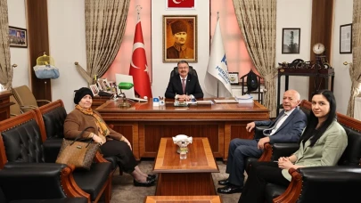 Başkan Kargı, Hemşehrilerinin Ziyaretini Kabul Etti