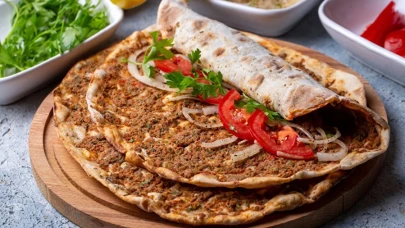Lahmacun: Ramazan Sofralarının Yıldız oldu! Ramazan'da en çok hangi yemekler sipariş edildi?