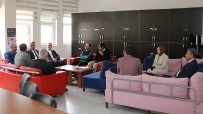 Katipoğlu, Serdar Zeren İlkokulu’nda Öğretmenlerle Buluştu