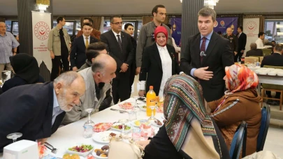 Vali Bakan, Şehit Aileleri ve Gazilerle İftarda Buluştu