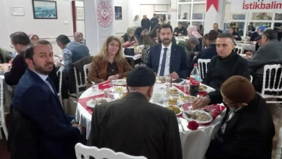 AK Parti Merzifon İlçe Teşkilatı, Yaşlılarla İftarda Buluştu