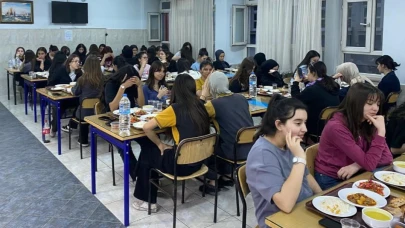 Amasya'da "İftarda Konuşalım" Programına Yoğun İlgi!