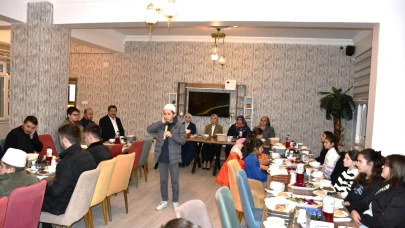 Kaymakam Güneş, Öğrencilerle İftar Programında Buluştu