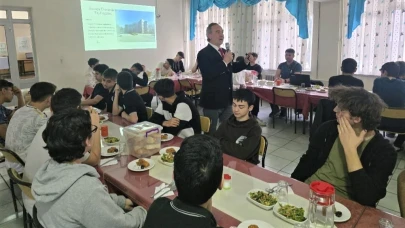 "İftarda Konuşalım" Programı Devam Ediyor