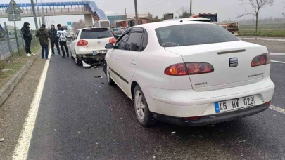 D-100’de 3 araçlı zincirleme kaza