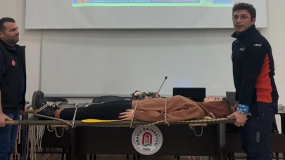 Merzifon’da 60 Üniversite Öğrencisi AFAD Gönüllüsü Oldu