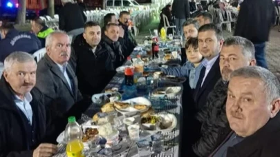 AK Parti'den Kaleköy'de İftar