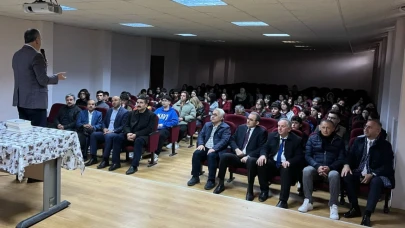 "İftarda Konuşalım" Programında Bayram Gençlerle Buluştu