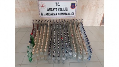 220 LİTRE KAÇAK ALKOL ELE GEÇİRİLDİ