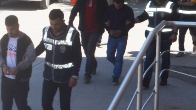 3 ŞÜPHELİDEN 2’Sİ TUTUKLANDI
