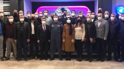 32 KURSİYER SERTİFİKA ALMAYA HAK KAZANDI