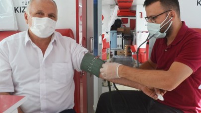 52 ÜNİTE KAN TOPLANDI