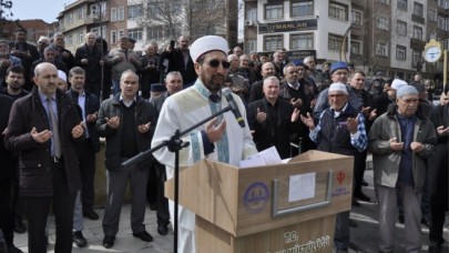 78 UMRECİ DUALARLA UĞURLANDI
