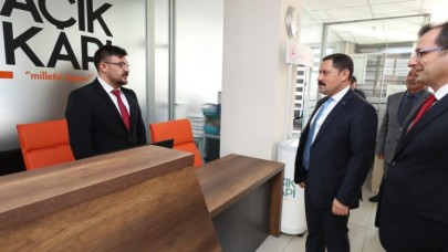 AÇIK KAPI BÜROSU’NU ZİYARET ETTİ