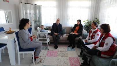 AİLELER YALNIZ BIRAKILMIYOR