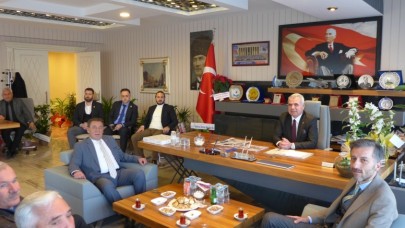 AK PARTİ'DEN HAYIRLI OLSUN ZİYARETİ
