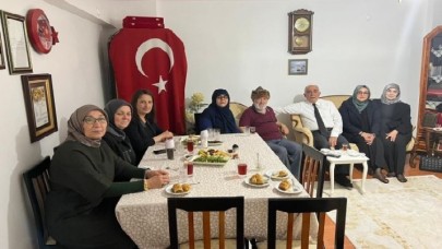 AK PARTİ HEYETİ İFTAR SOFRASINA MİSAFİR OLDU