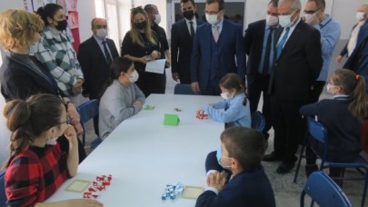 AKIL VE ZEKA OYUNLARI TURNUVASINI İZLEDİ