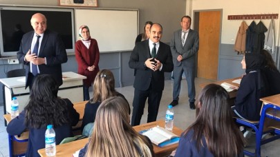 ALTINÖZ’DEN MESLEK LİSESİ’NE ZİYARET