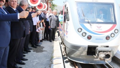 AMASYA – SAMSUN TREN SEFERLERİ BAŞLADI