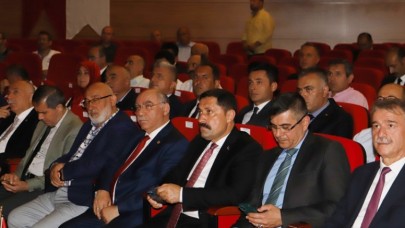 AMASYA ÜNİVERSİTESİ’NDE KONFERANS DÜZENLENDİ