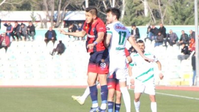 AMASYASPOR FK LİDERDEN BİR PUAN KAPTI