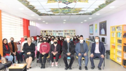 ATATÜRK LİSESİ ÖĞRENCİLERİNE YAZMA VE YAZARLIK ANLATILDI