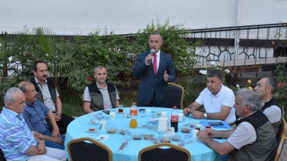 AYRILAN ARKADAŞLARI İÇİN VEFA GECESİ DÜZENLEDİLER