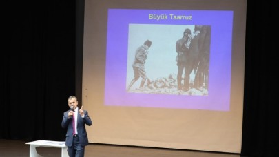 BABÜROĞLU’NDAN DUYGU DOLU KONFERANS