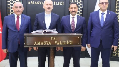 BAKAN KARAİSMAİLOĞLU, VALİLİĞİ ZİYARET ETTİ