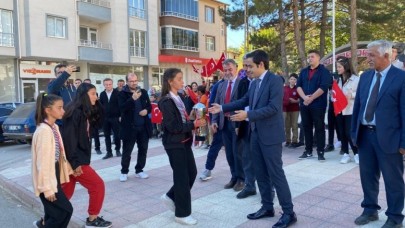 BAŞARILI OKÇULARA COŞKULU KARŞILAMA