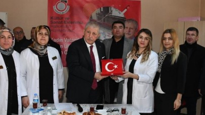 BAŞKAN SARI, BAŞIMIN TACI DEDİĞİ HANIMEFENDİLERLE BİR ARAYA GELDİ