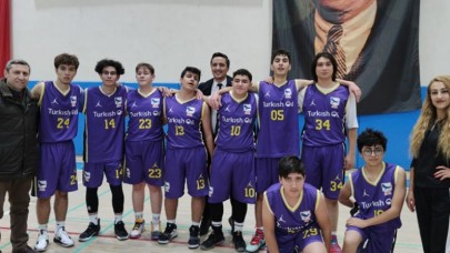 BASKETBOLDA ŞAMPİYON SINAV KOLEJİ
