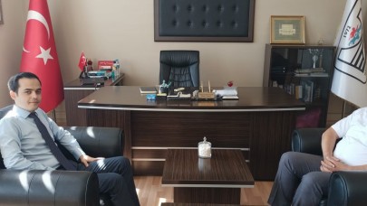 BAYRAKDAR'A İADE-İ ZİYARET