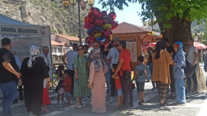 BAYRAMDA AMASYA’YA ZİYARETÇİ AKINI