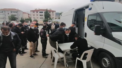 BELEDİYE ÇALIŞANLARI SAĞLIK TARAMASINDAN GEÇTİ