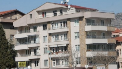 BİR AYDA 273 KONUT SATILDI