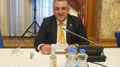 BİZİM İŞİMİZ HİZMET, GÜCÜMÜZ MİLLETTİR