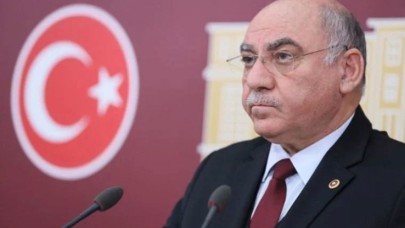 BÜYÜK TAARRUZ ZAFERİYLE BİR KAHRAMANLIK DESTANI YAZILMIŞTIR