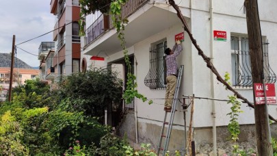 CADDE VE SOKAK TABELALARI YENİLENİYOR