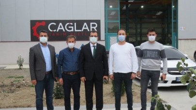 ÇAĞLAR ZİRAAT ALETLERİNİ ZİYARET ETTİ