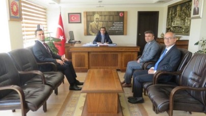 CEYLAN, KAYMAKAM GÜLDOĞAN’I ZİYARET ETTİ