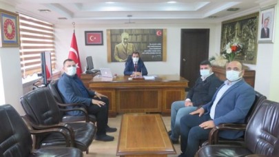 CHP GENÇLİĞİNDEN HAYIRLI OLSUN ZİYARETİ