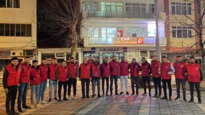 CHP GENÇLİK KOLLARI KANDİL LOKMASI DAĞITTI
