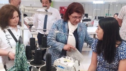 CHP’Lİ ŞAHİN VE KILIÇ, SULUOVA’DA AİLE DESTEKLERİ SİGORTASI’NI TANITTI