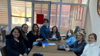 CHP MERZİFON KADIN KOLLARI:  “MERAK ETMEYİN, GELİYOR GELMEKTE OLAN”