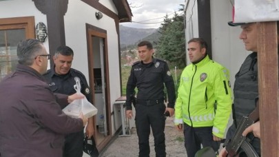 ÇİLEZ’DEN TATLILI KUTLAMA