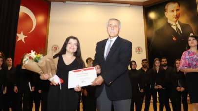 ÇOKSESLİ KORO KONSERİ GERÇEKLEŞTİ