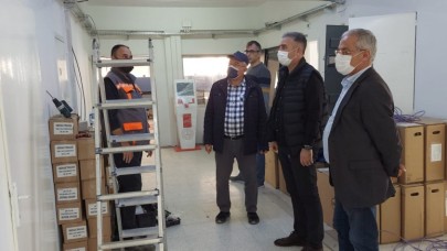COŞKUN'DAN E-SINAV MERKEZİ'NE ZİYARET